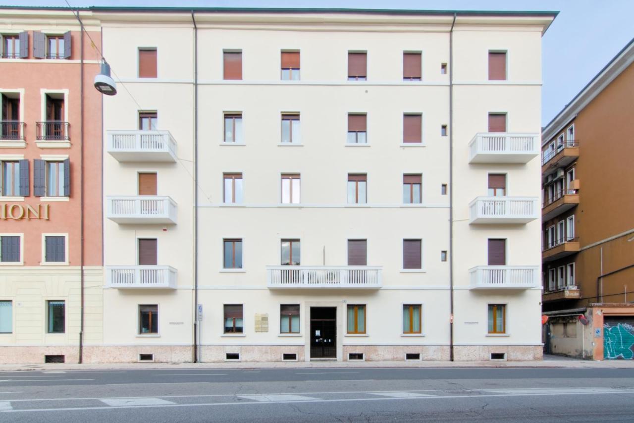 Appartement Residenza Bacco - Porta Nuova à Vérone Extérieur photo